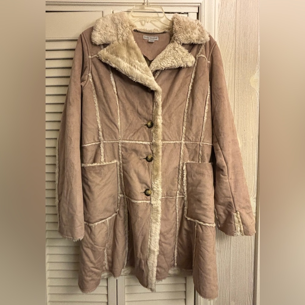 BODY CENTRAL SUEDE & FLEECE COAT